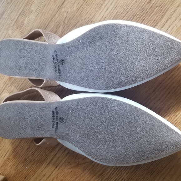 Like New Lulus Mae White and Nude Pointed-Toe Slingback Flats- Size 8.5 - Picture 3 of 4